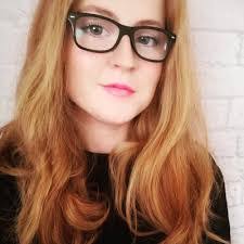 Abigail Elder's Instagram, Twitter & Facebook