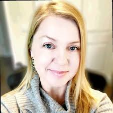 Smooth Transition from Healthcare Provider to Administrator