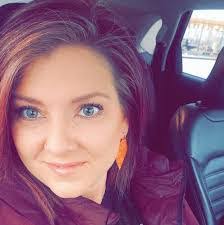 Cindy Mees's Instagram, Twitter & Facebook