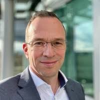 100+ Profile mit dem Suchbegriff „Amend“