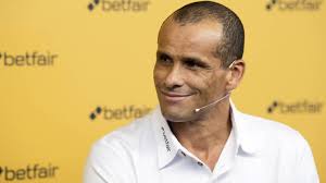 Rivaldo: “Si el Barça de Flick no está al nivel del de Guardiola, está muy  cerca”