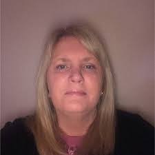 Janice Moffett's Instagram, Twitter & Facebook