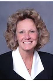 Linda Meade's Instagram, Twitter & Facebook