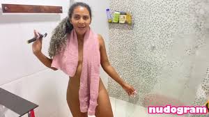 Renata Souza  Rezinha Youtuber  renataoficial1  rezinhaexcluxivo Гола  изтичане OnlyFans снимка 5 - Nudogram v2.1