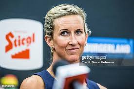 297 Simon Meredith Stock Photos, High-Res Pictures, and Images