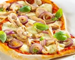 Schnell Einfach Thunfischpizza Mit Frischem Basilikum Lidl Kochen Rezept Thunfisch Pizza Pizza Portionen