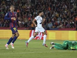 🏆 PSG win the big clash with Barça, Haaland rockets but City only draw!