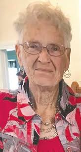 Marjorie Hinson's Instagram, Twitter & Facebook