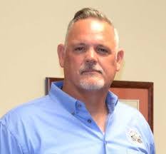 Bruce Wentworth's Instagram, Twitter & Facebook