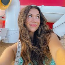 emily nelson 💖👑👛🫧 (@emilynels8) • Instagram photos and ...