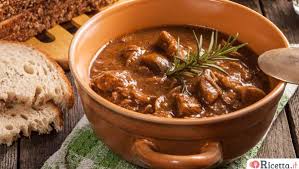 Maybe you would like to learn more about one of these? Gulasch A Tutta Birra Ricetta It Ricetta Ricette Cucine Ricette Di Cucina