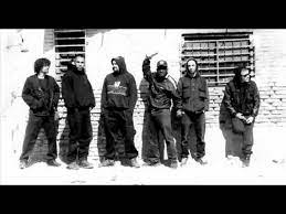Dit cpv, est un ancien groupe de rap de madrid, tant de la province (alcorcón et torrejón de ardoz) que de la capitale (barrio de ascao). A Muerte El Club De Los Poetas Violentos Shazam