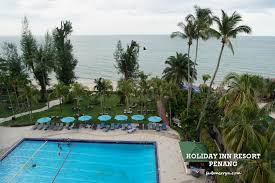 Bij het binnenlopen van de kamer rook het direct muf. Kids Are King Holiday Inn Resort Penang Home Is Where My Heart Is