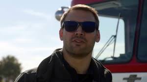 9-1-1: Skydiving Trip Gone Wrong