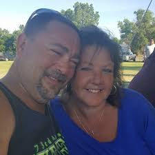 What are the loud booms in Yale, MI?