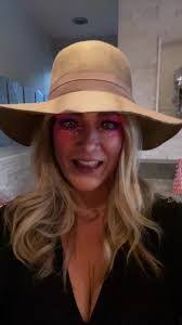 Dawn Bourque's Instagram, Twitter & Facebook