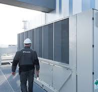 Chillers Cooling System: Everything You Need to Know | Daikin