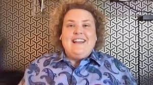 Fortune Feimster Surprises High School Valedictorians With Hilarious  Commencement Speech
