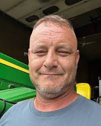 Jai Moore's Instagram, Twitter & Facebook