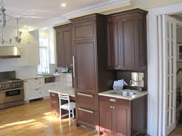 Crown molding is a suitable design feature in just about any room. Braga Woodworks Kitchen Cabinetry With Crown Moulding Brooklyn Ny Brownstone