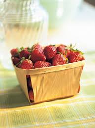 Salade D Epinards Et De Fraises Recette Avec Images Salade Epinard Recettes De Cuisine Gateau Fraise