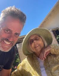 Say what you need to say… This is the last picture I took with my mom…