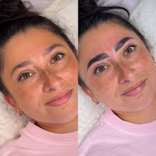 Shape and tint using Brow Code Hybrid Stain 3:1 Brooklyn Brown & Dark Roast 