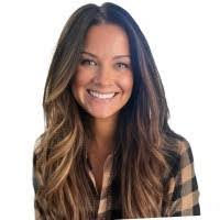 Karen Trull's Instagram, Twitter & Facebook