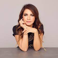 Cristina d'avena & giorgio vanni. Cristina D Avena Best Songs Albums And Concerts Mozaart