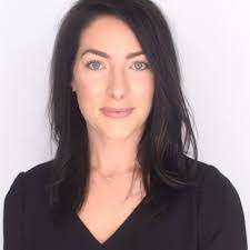 Laura Hubley's Instagram, Twitter & Facebook