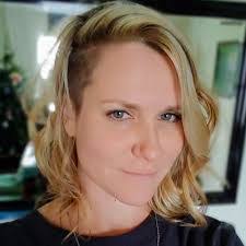 Gina Ames's Instagram, Twitter & Facebook