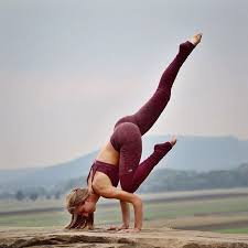 Yoga Asanas Names With Pictures And Benefits In Hindi Bikram Yoga Yoga Postures Yoga For Beginners