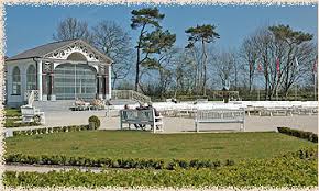 Plan dein abenteuer zum ausflugsziel baltische promenade boltenhagen. Kurpark Promenade Boltenhagen Ostsee De