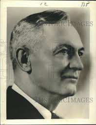 1944 Press Photo Railroad President Charles Peter Couch