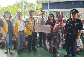 Smk st anthony (m) terletak di kawasan luar bandar dan mempunyai bilangan guru sebanyak 99 orang dan bilangan murid sebanyak 1380 orang. Sekolah Milik Komuniti Sm St Anthony Jpwpl Sana Sini Berita Rasmi Jabatan Pendidikan Wp Labuan