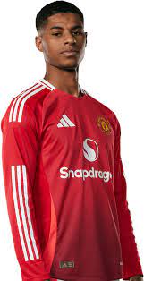 Marcus Rashford Manchester United football render - FootyRenders