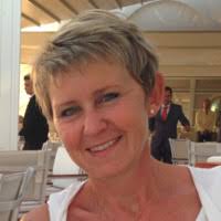 300+ "Éva Stein" profiles