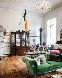 London Na Instagramie Ever Wondered What One Of Those Beautiful 18th Century Georgian Houses That Overlook St Stephe Georgian Homes House Cute Home Decor