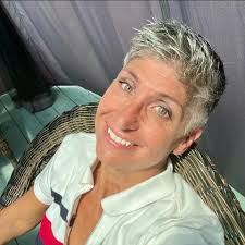 Show of hands of anyone who looks for the foot flush