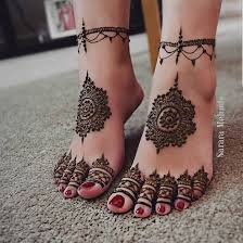 The Classic Mandala Mandala Mehndi Hennadesign Mehndidesign Henna Henna Designs Feet Foot Henna Legs Mehndi Design