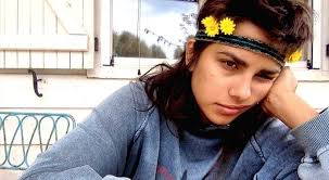 Lola Orellana, la desconocida hija de Rosario Flores, trabajó en 'Juego de  Tronos'