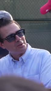 🎩🃏¡Peña Nieto reaparece como truco de magia (no sé si reír o  ll0rar)!🇲🇽✨ Enrique Peña Nieto reapareció sorpresivamente en un show de  magia con el ilusionista Daniel Fernández, quien lo llamó un “