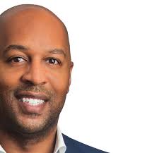 M I N O R I T Y L E A D E R S O F I N F L U E N C E :