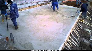 Vi leverer et forsikringsgodkendt fundament til en carport eller garage på en formiddag, som vores kunder let kan bygge videre på. Fundament Fur Die Garage Selber Bauen So Geht S Bauen De