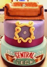 It is emma's first birthday and everyone is joining ross and rachel in celebrating it, including chandler and monica. Uzivatel Jeffrey Klarik Na Twitteru Let Friends Eat Cake Friendsreunion Friendsforever Friendstv