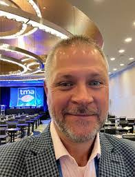 Gloria Coffman's Instagram, Twitter & Facebook