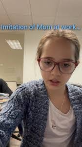 Lisa Talcott's Instagram, Twitter & Facebook