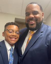 Brandon Love (@blovesgift) • Instagram photos and videos