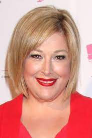 Hairstyles for fat round face with 20 hairstyles for double chin 2019 30 best short hairstyles for fat faces 100 short hairstyles for fat faces Kurzhaarfrisuren Fett Faces Doppelkinn Frisuren Rundes Gesicht Haarschnitt Rundes Gesicht