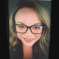 Lauren Thrower's Instagram, Twitter & Facebook